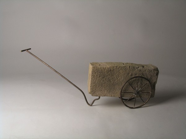 wheelbarrow_brick_metal.jpg