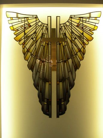 angel-stained_glass.jpg